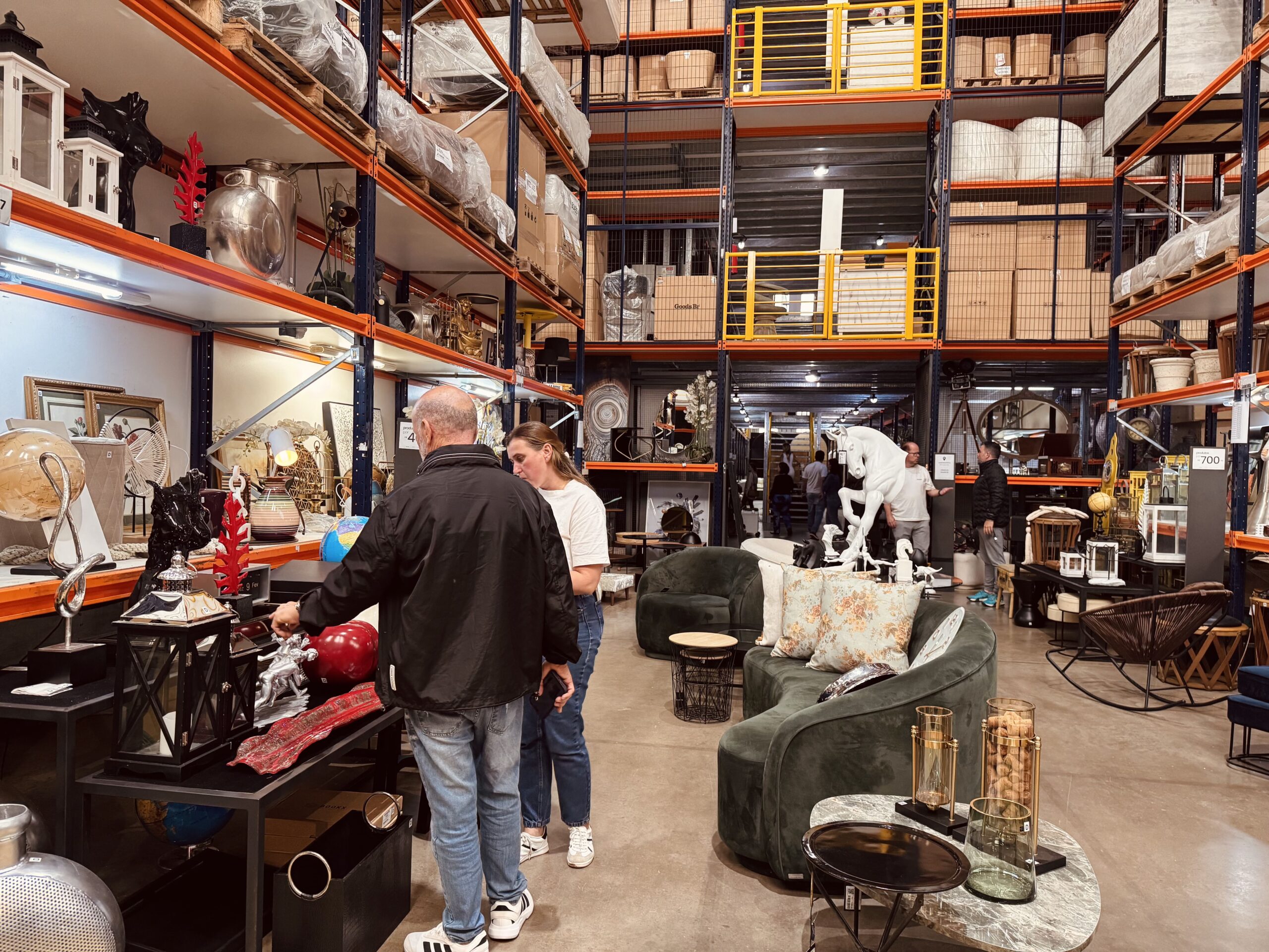 Mega Stock Goods Br encerra primeira edição com mais de 1.000 visitantes e 2.000 itens comercializados