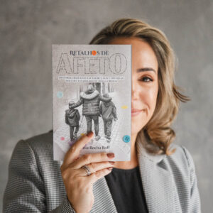 Livro “Retalhos de Afeto” traz relatos sobre maternidade, vínculos e cotidiano