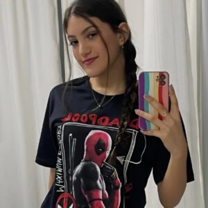 Évy Ferrera é anunciada como embaixadora do Animextreme, maior evento geek do Sul do Brasil