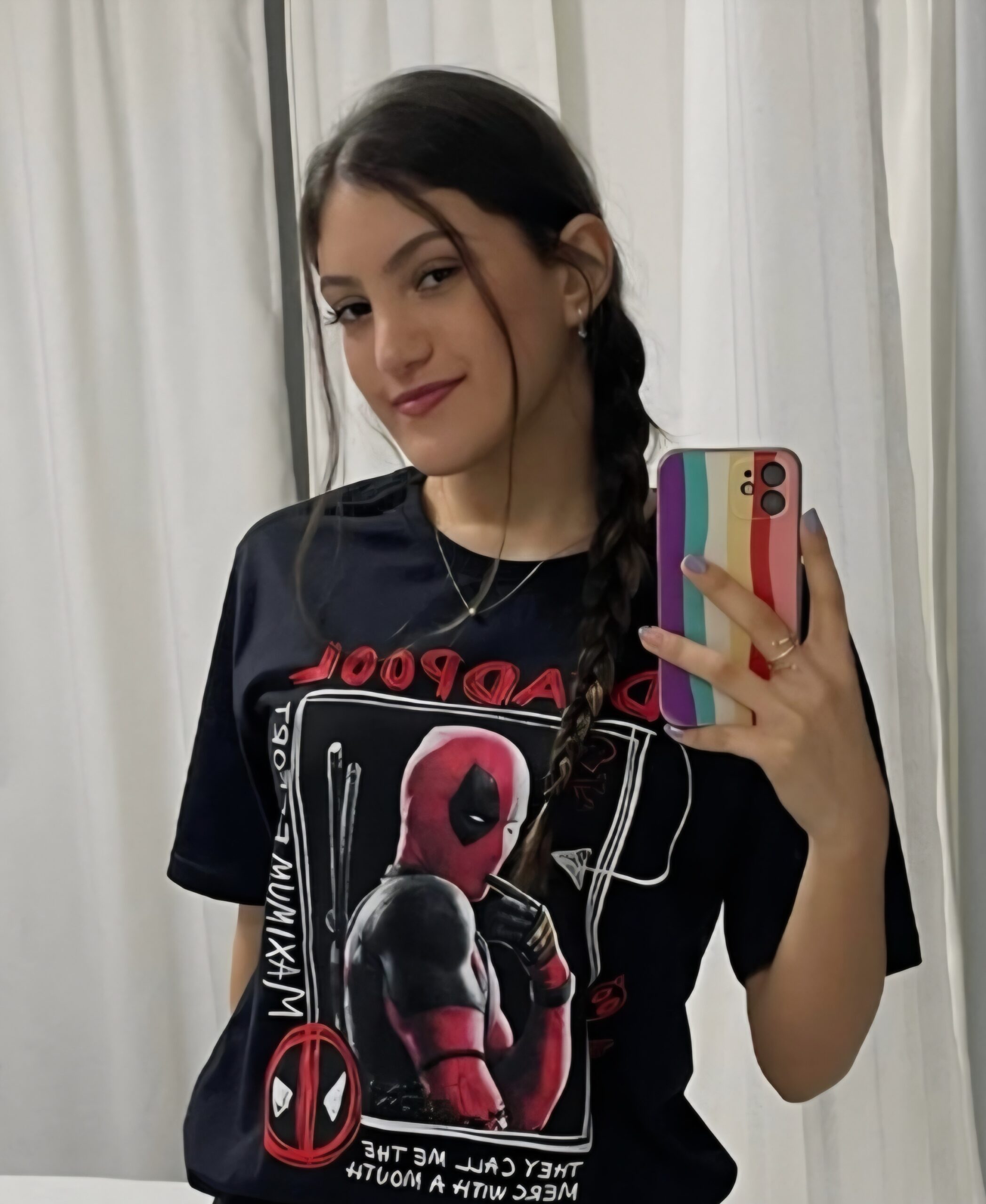 Évy Ferrera é anunciada como embaixadora do Animextreme, maior evento geek do Sul do Brasil