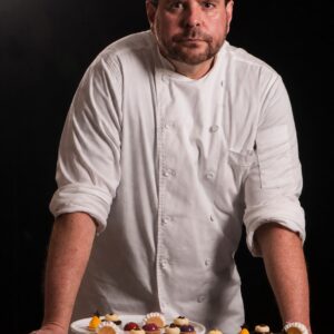 Gramado recebe chef pâtissier com trajetória em hotéis de luxo internacionais
