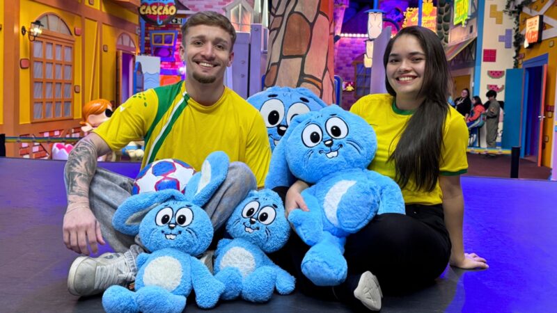 Vila da Mônica Gramado entra no clima da Copa 2026 com encontros para troca de figurinhas