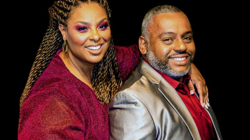 Show une história real de amor e clássicos do samba em noite de Dia dos Namorados em Porto Alegre