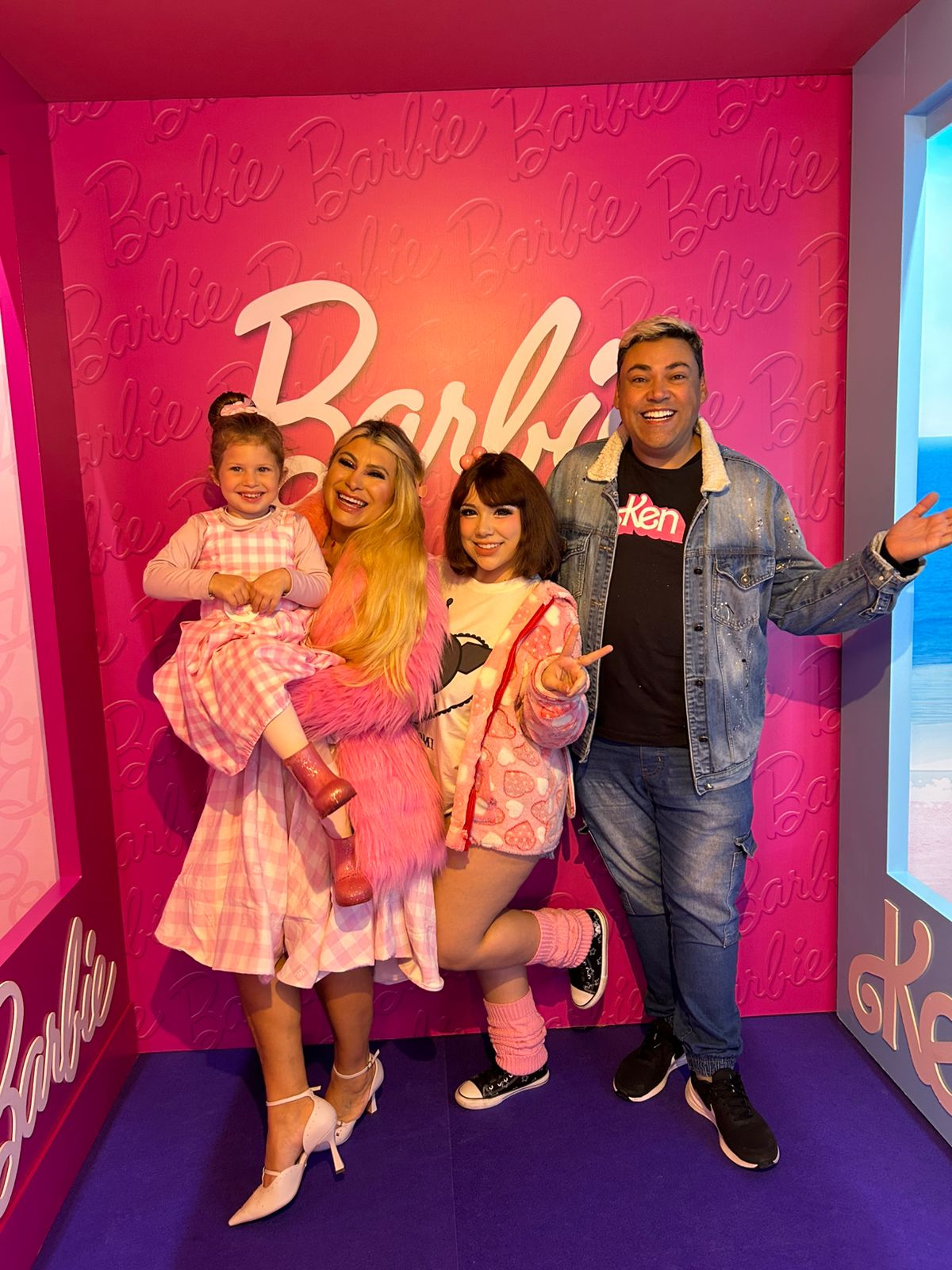 Famosos marcam presença na abertura de ‘O Universo da Mattel’
