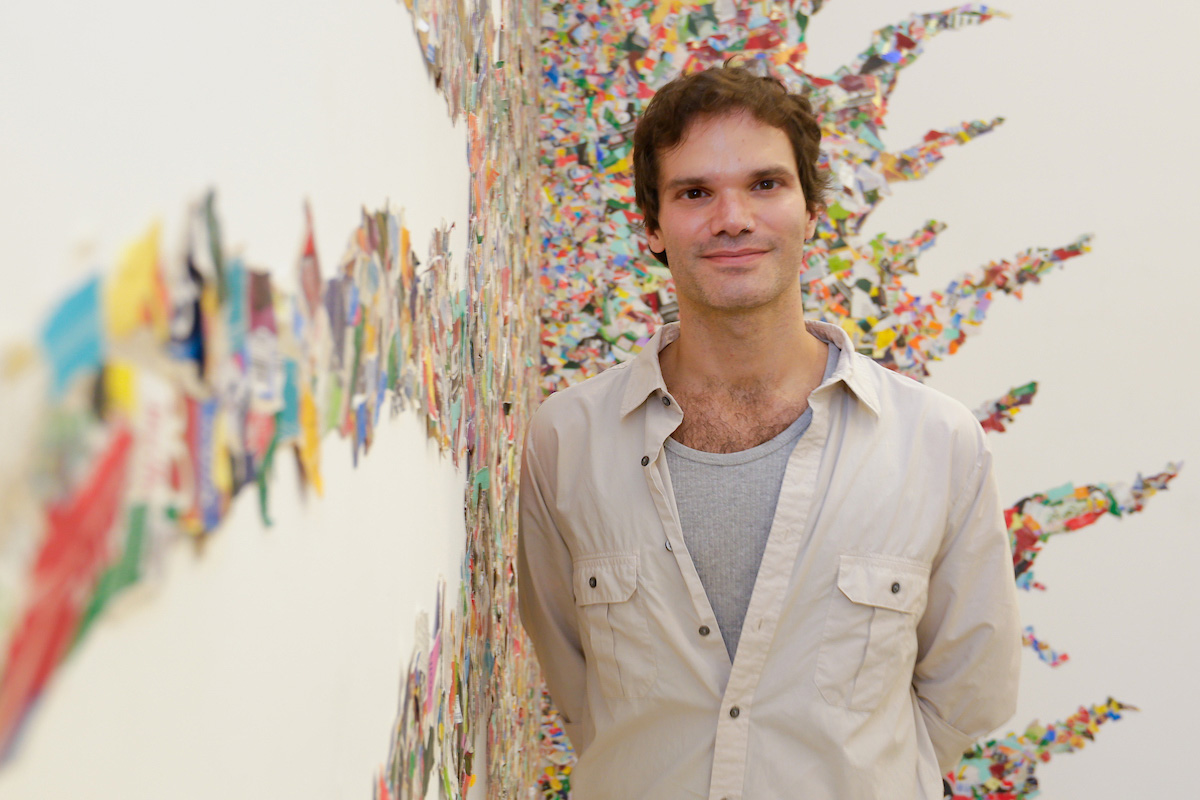 Gustavo Prata apresenta Ecos em sua primeira exposição em Porto Alegre