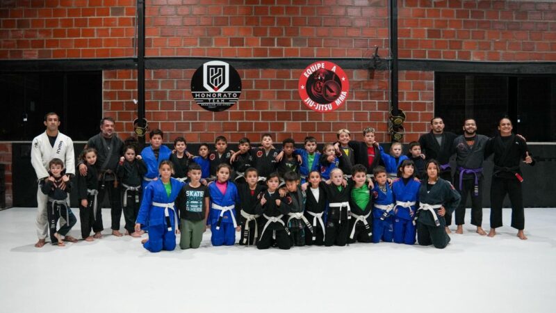 Associação Beneficente da Família Fioreze oferece bolsas integrais de jiu-jitsu para jovens em situação de vulnerabilidade social de Gramado e Canela