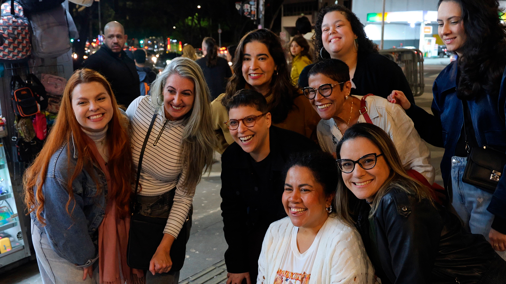 Com apoio de associações gaúchas, pacientes projetam manifesto em São Paulo para romper silêncio sobre a hidradenite supurativa