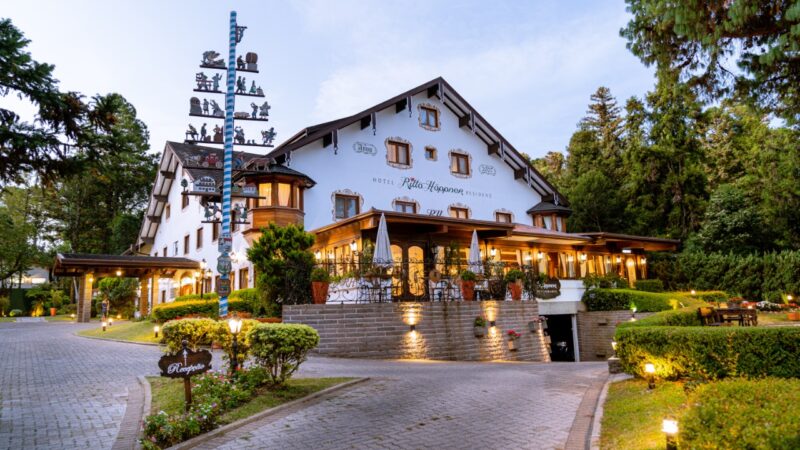 Ritta Höppner, na Serra Gaúcha, é reconhecido no pódio da hotelaria da América do Sul e do Brasil