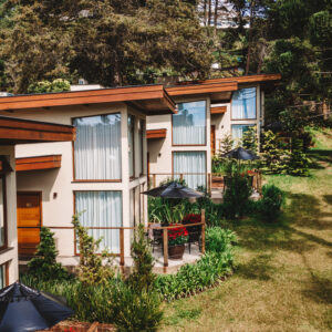 Hotel Quebra-Noz será casa de mais de 15 atores e influenciadores durante a CARAS Inverno 
