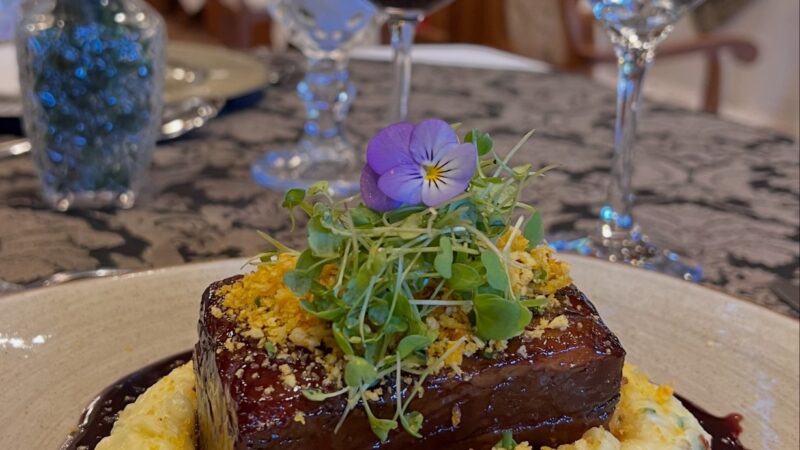 Vale dos Vinhedos inspira prato exclusivo do restaurante Höppner no Connection Terroirs do Brasil, em Gramado