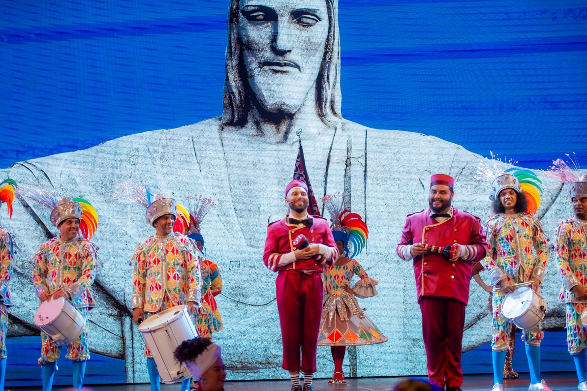 Hoje: Roxy Dinner Show participa da LGBT+Turismo Expo, em São Paulo