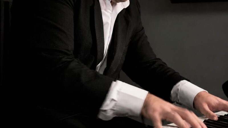 Hotel Swan Novo Hamburgo convida o público a sentir a música além das notas