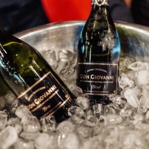 Festa das Safras de Inverno na vinícola Don Giovanni chega à 5ª edição com vinhos premiados, gastronomia autoral e tributo a Elvis Presley na Serra Gaúcha