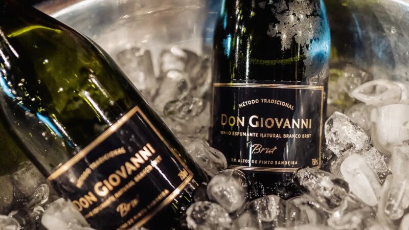 Festa das Safras de Inverno na vinícola Don Giovanni chega à 5ª edição com vinhos premiados, gastronomia autoral e tributo a Elvis Presley na Serra Gaúcha