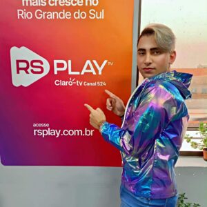Wesley Silva, Maior Fã da Lady Gaga no RS, É Destaque no Programa Like Show da RS Play