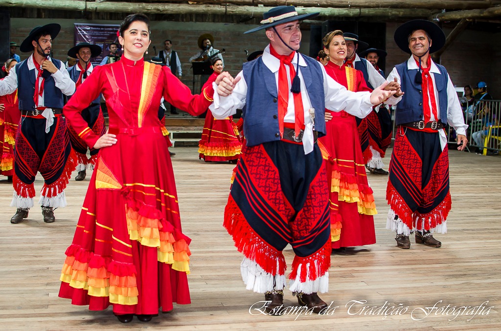 Shows e churrasco gratuito no Fort Atacadista