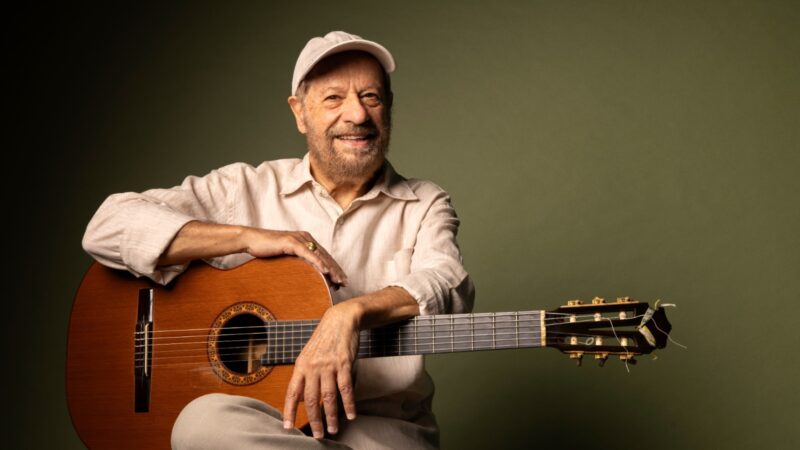João Bosco comemora 80 anos com show no Qualistage