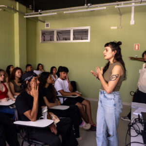 Jovens do 4º Distrito participam de laboratório de criação em videoarte no MAC RS 