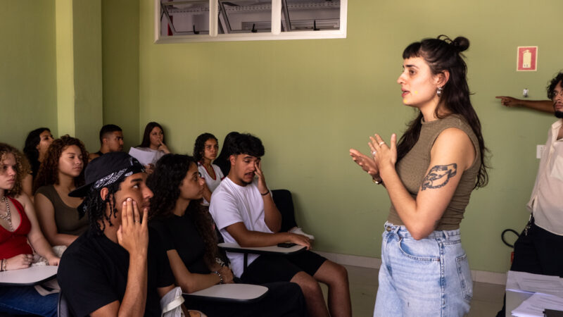 Jovens do 4º Distrito participam de laboratório de criação em videoarte no MAC RS 