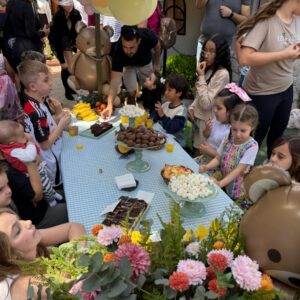 Mini Mundo celebra o Dia das Crianças com piquenique, personagens e ingresso infantil de presente