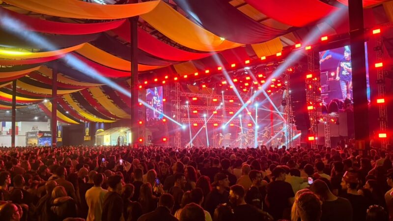 João Bosco & Vinícius, João Neto & Frederico e Maria Cecília & Rodolfo encerram a Oktoberfest Gramado nesta sexta (2)