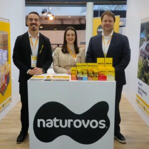 Naturovos e Uêvo participam da SIAL Paris em busca de oportunidades de negócios