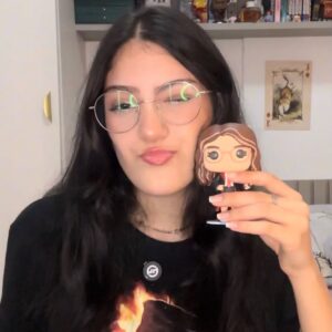 Évy Ferrera ganha sua própria versão Funko Pop personalizada